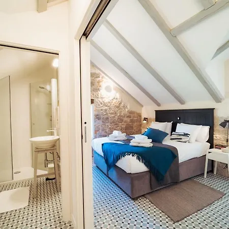 Pauletta Apartment