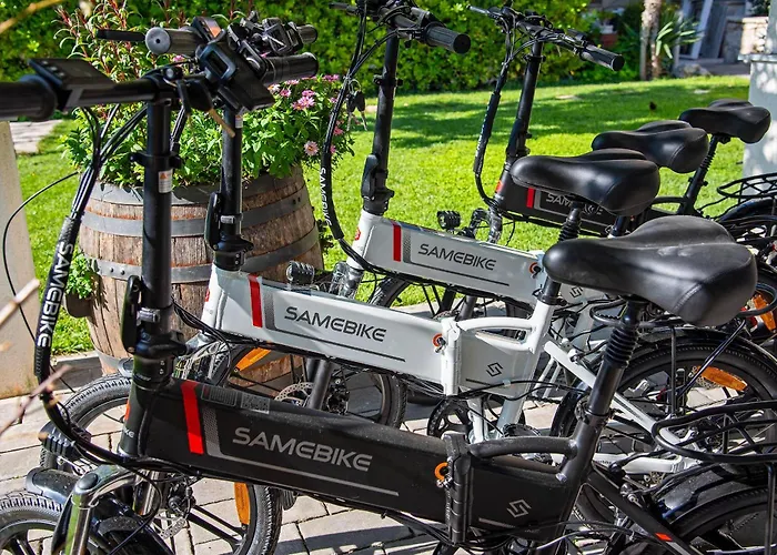 Pauletta Apartment Split